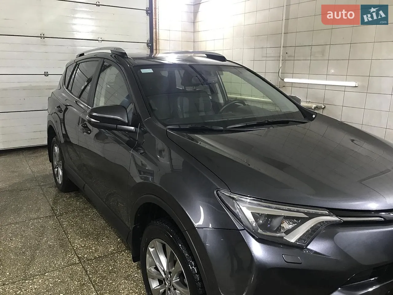 2016 Toyota RAV 4 - фото 1