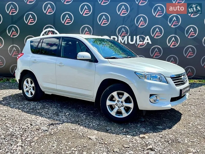 Toyota RAV4 2010