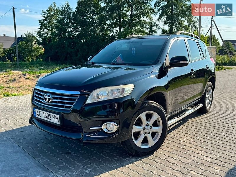 Внедорожник / Кроссовер Toyota RAV4 2010 в Ковеле