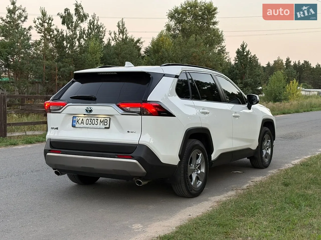 2024 Toyota RAV 4 - мініатюра 5