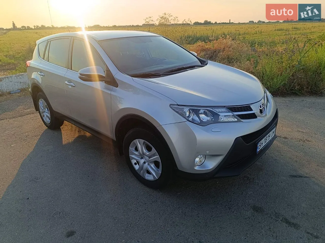 2013 Toyota RAV 4 - мініатюра 4