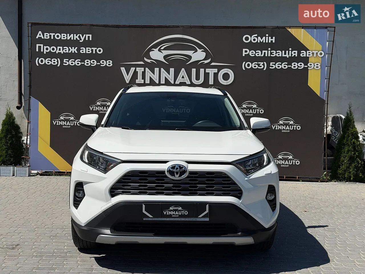 2019 Toyota RAV 4 - мініатюра 2