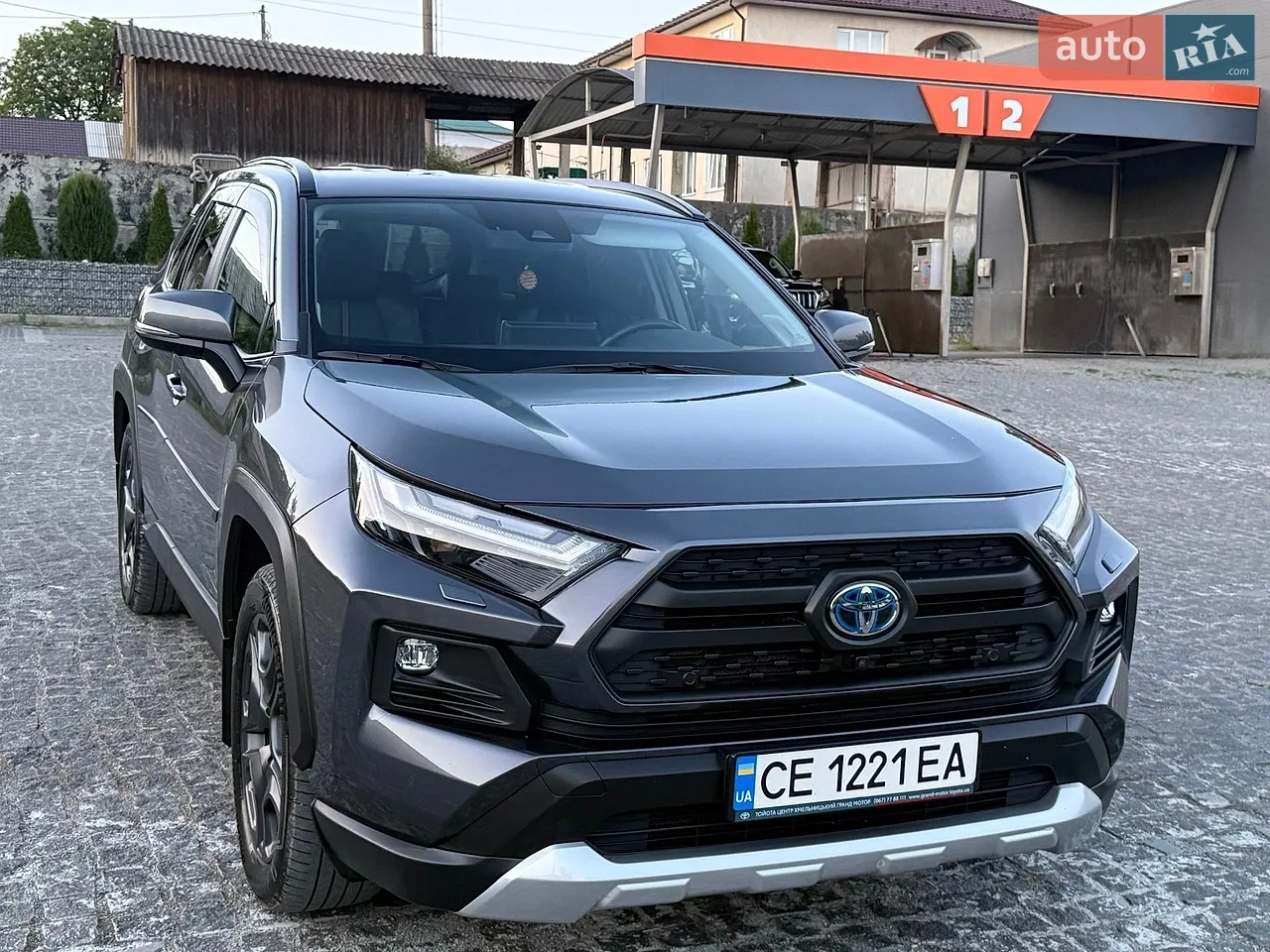 2021 Toyota RAV 4 - фото 1