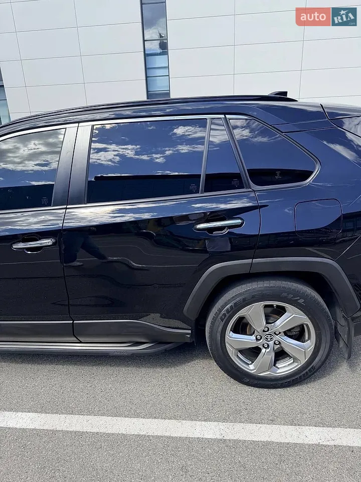 2020 Toyota RAV 4 - мініатюра 2