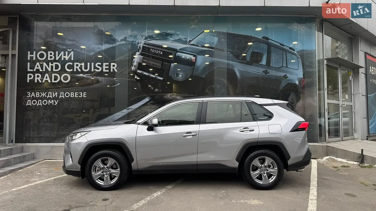 2023 Toyota RAV 4 - мініатюра 3