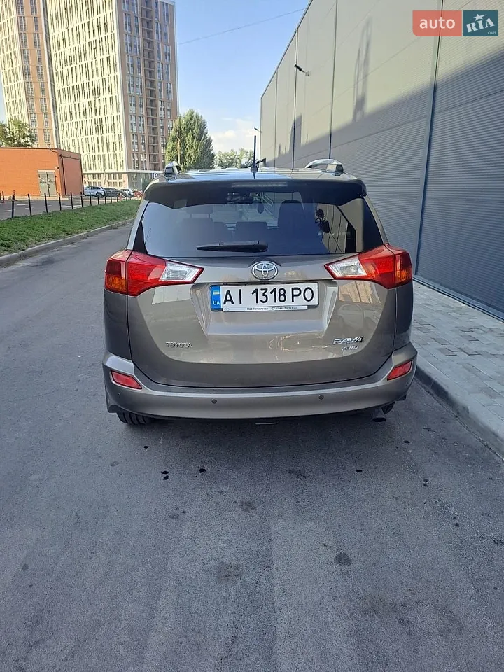 2013 Toyota RAV 4 - мініатюра 4