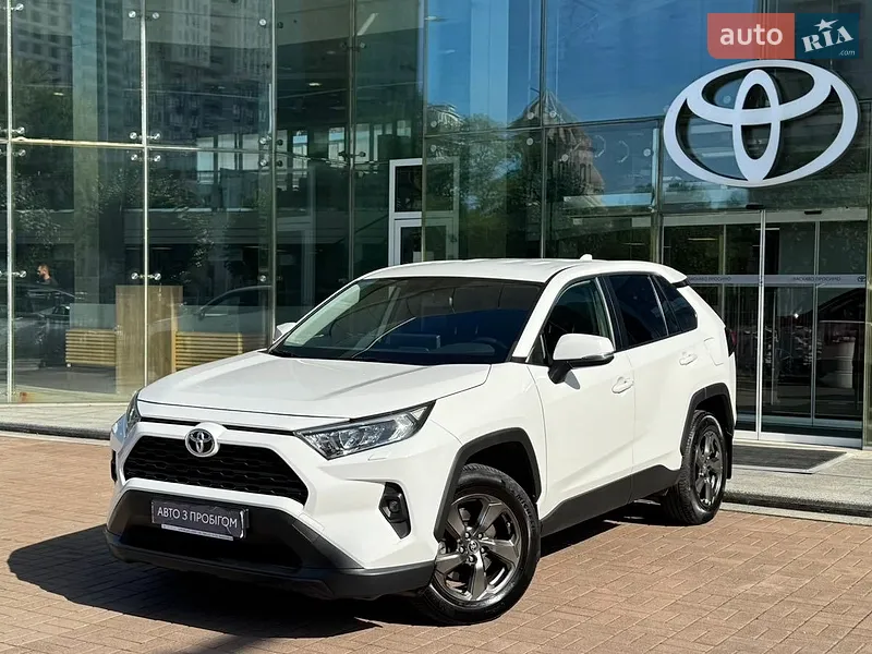 Toyota RAV4 2023