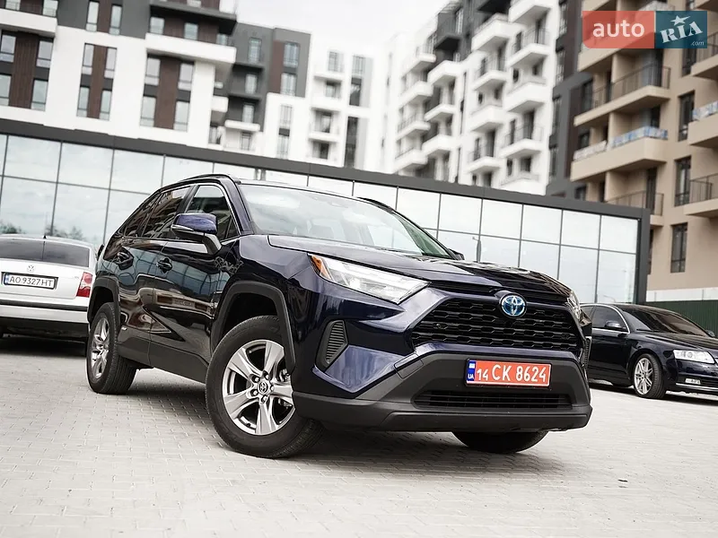Toyota RAV4 2024