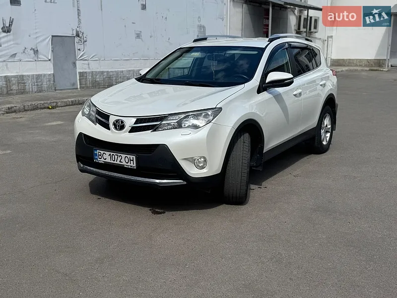 Toyota RAV4 2014