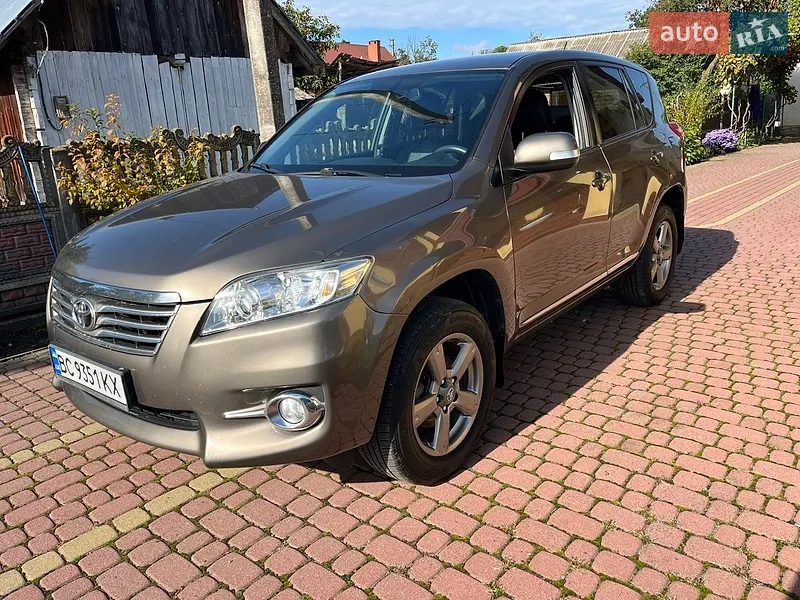 Toyota RAV4 2012
