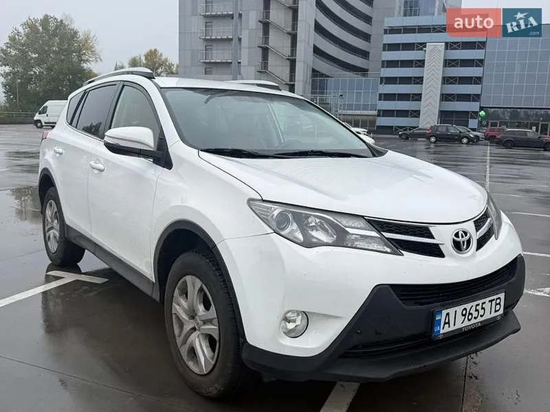 Toyota RAV4 2014