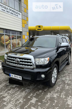 Toyota Sequoia  2008