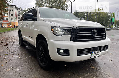 Toyota Sequoia TRD SPORT 2017