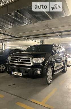 Toyota Sequoia  2008