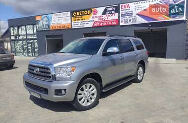 Toyota Sequoia 2015