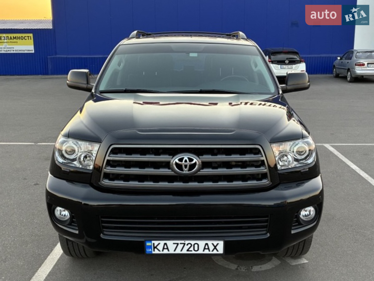 2014 Toyota Sequoia - мініатюра 2