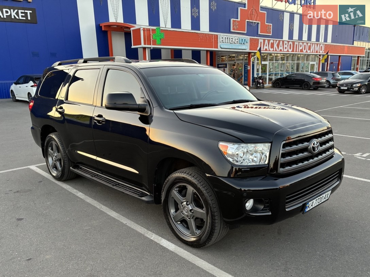 2014 Toyota Sequoia - мініатюра 4