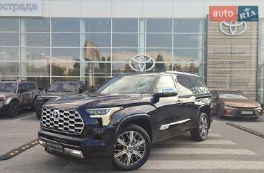 Toyota Sequoia  2023