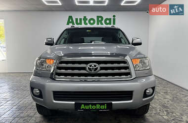 Toyota Sequoia  2016