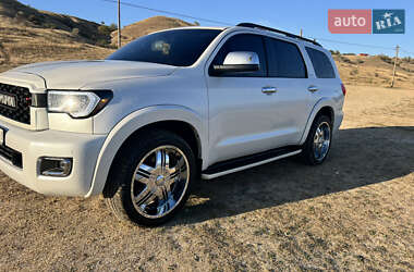 Toyota Sequoia  2008
