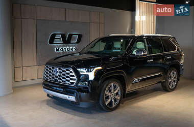 Toyota Sequoia  2025