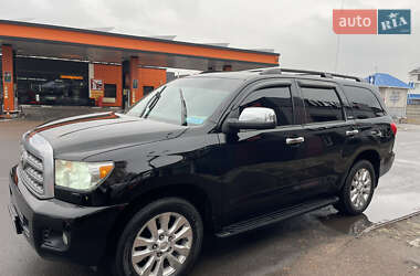Toyota Sequoia  2008