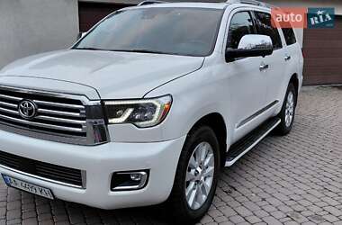 Toyota Sequoia  2018