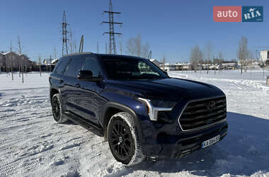 Toyota Sequoia  2024