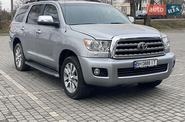Toyota Sequoia  2015