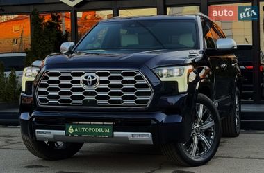 Toyota Sequoia  2023