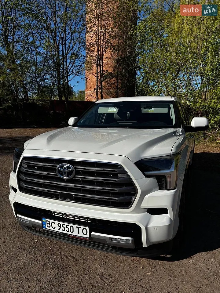 2023 Toyota Sequoia - мініатюра 2