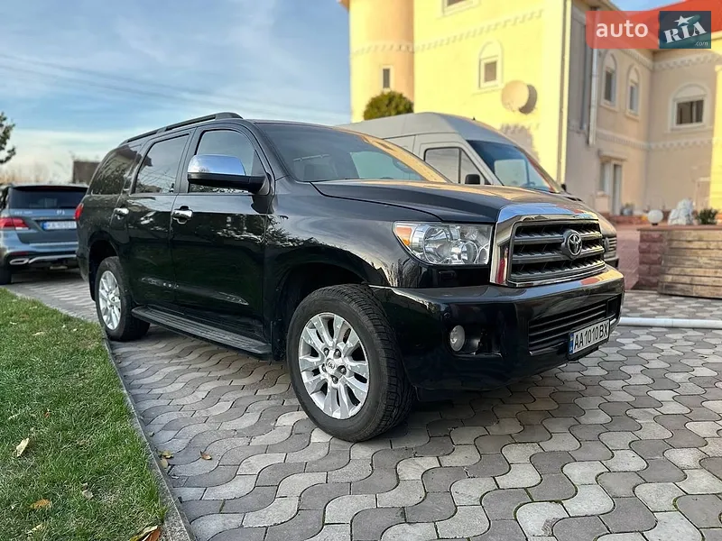 Toyota Sequoia
