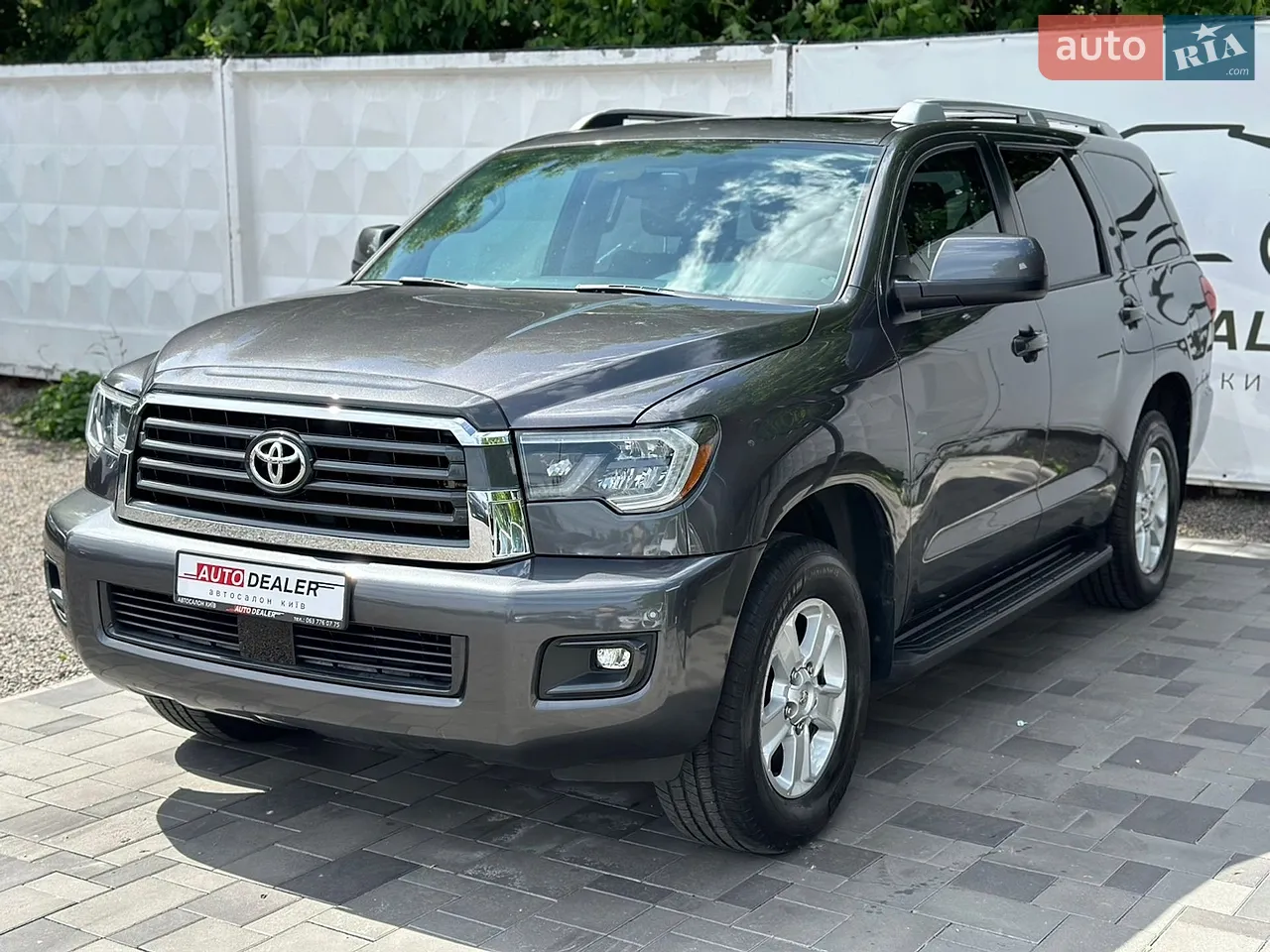 2017 Toyota Sequoia - мініатюра 3
