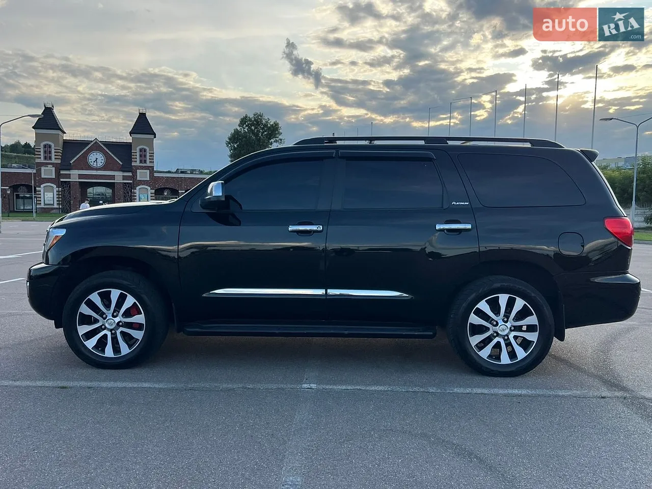 2012 Toyota Sequoia - мініатюра 4