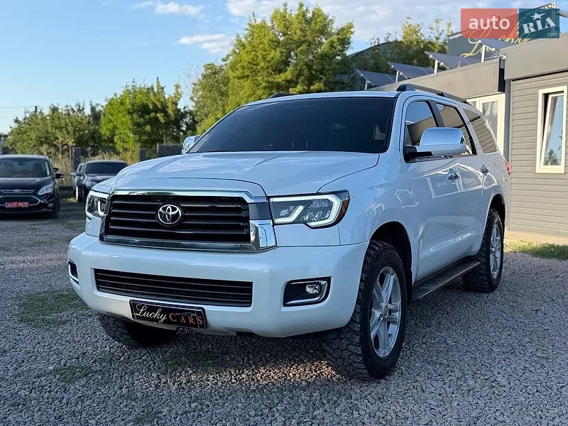 Toyota Sequoia