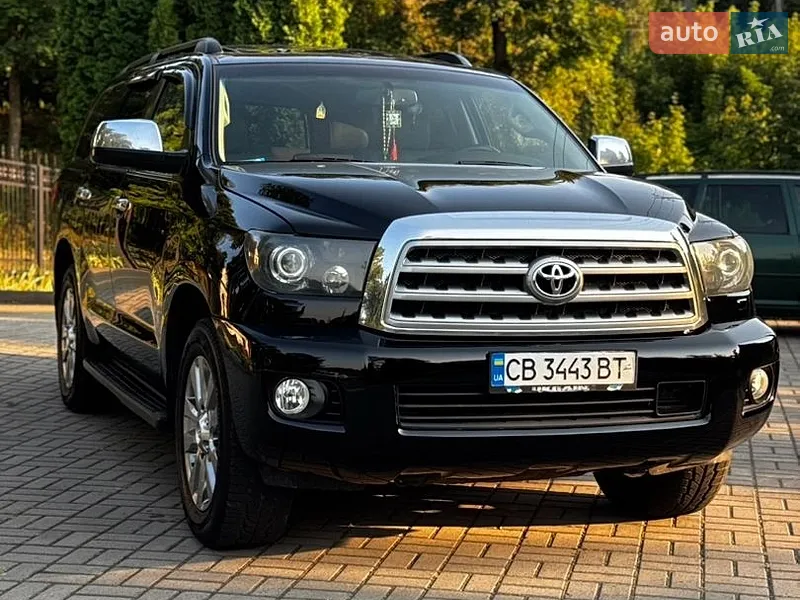 Toyota Sequoia