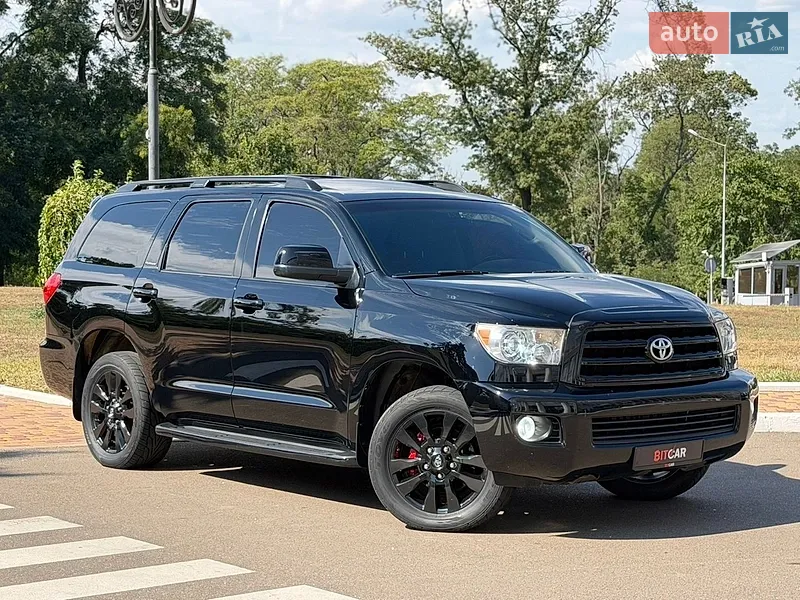 Toyota Sequoia