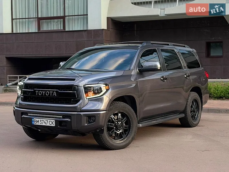 Toyota Sequoia