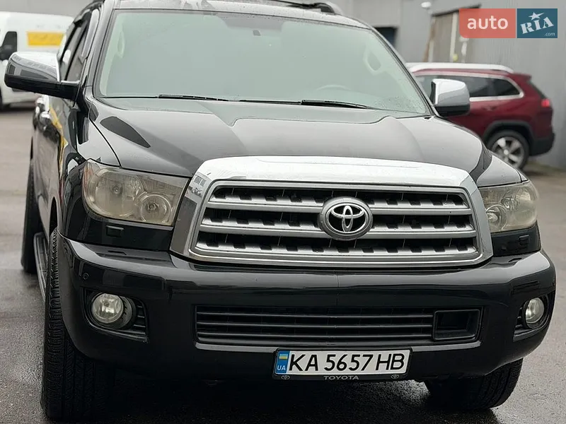 Toyota Sequoia