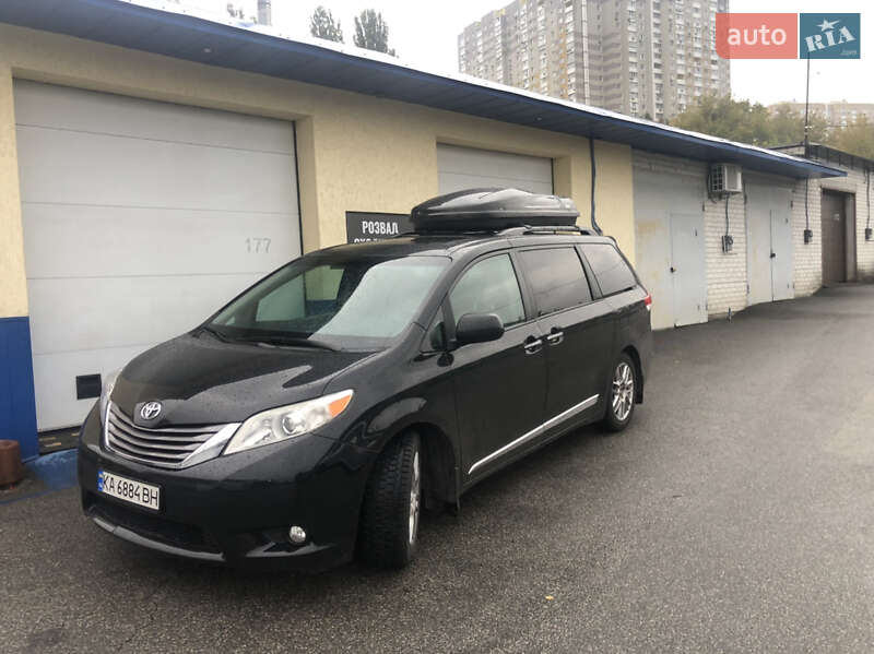 Toyota Sienna