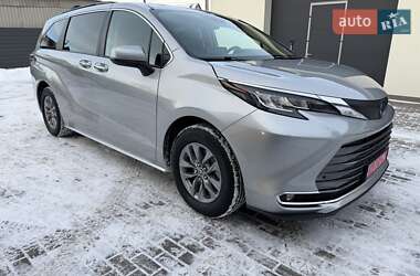 Toyota Sienna  2022