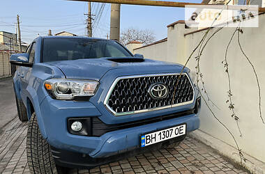 Toyota Tacoma TRD 2019