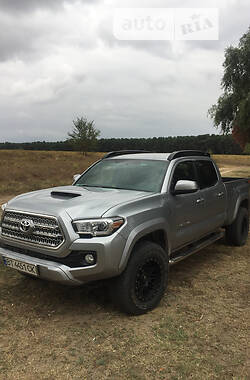 Toyota Tacoma  2016