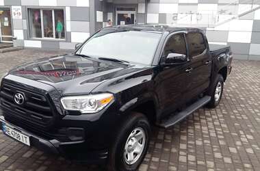 Toyota Tacoma  2017