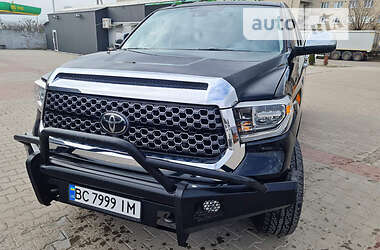 Toyota Tundra  2019