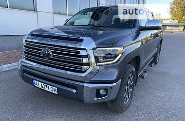 Toyota Tundra  2019