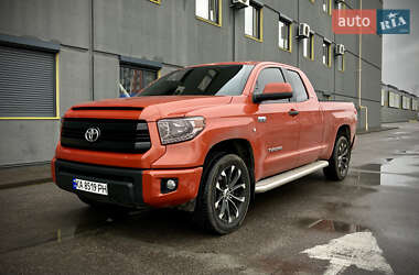 Toyota Tundra  2016