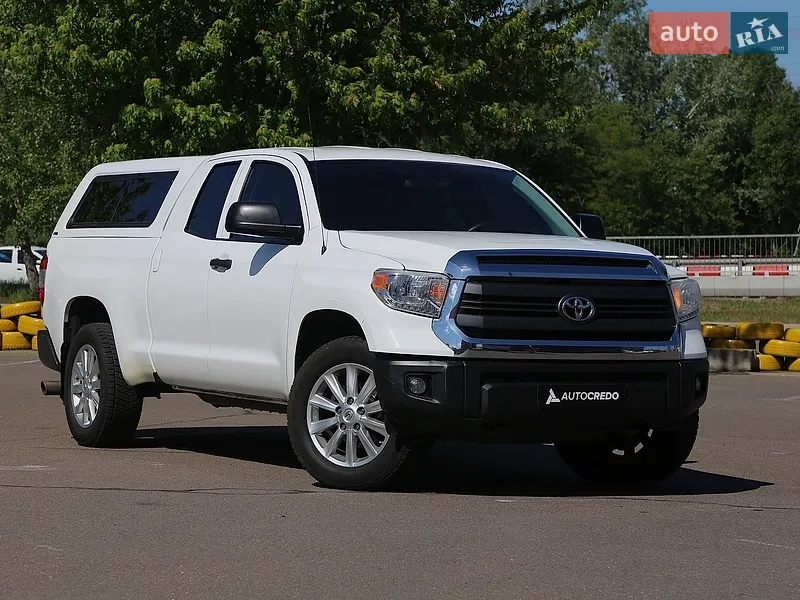 Toyota Tundra 2015
