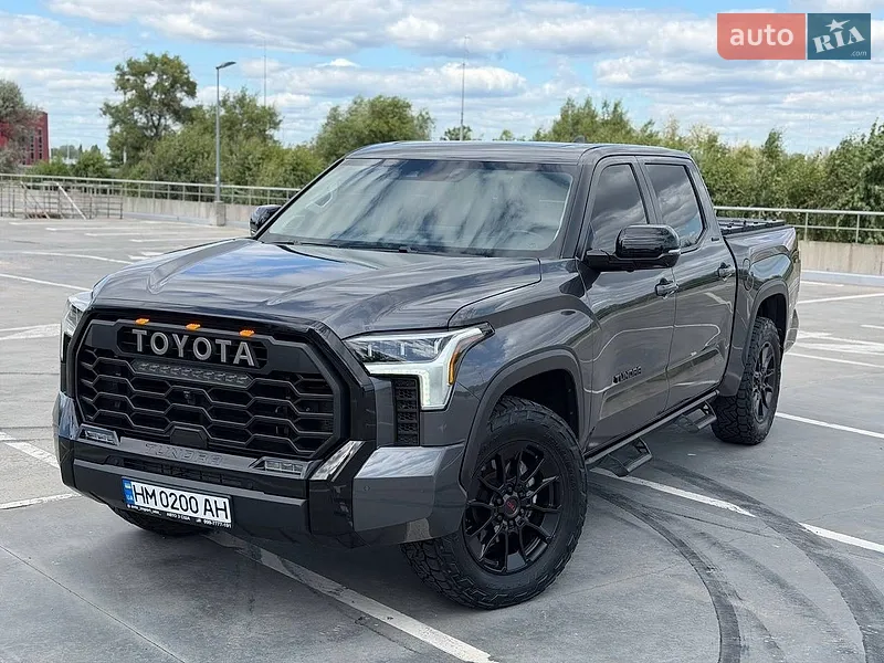 Toyota Tundra 2024
