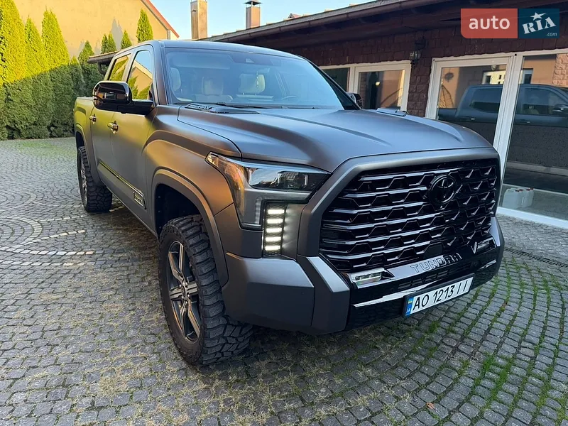 Toyota Tundra